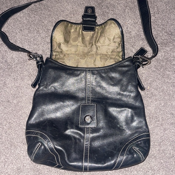 Vintage Coach Leather Soho Bag - Picture 6 of 12